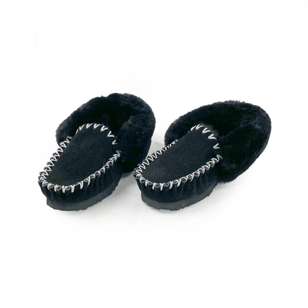 Buster Mens Black Sheepskin Moccasin