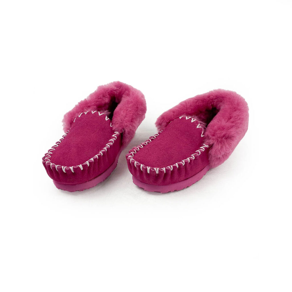 Buster Womens Pink Sheepskin Moccasin